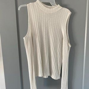 Longsleeve Sweater with Cutouts